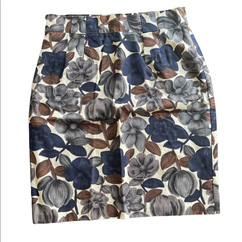 Boden Skirt Navy Floral